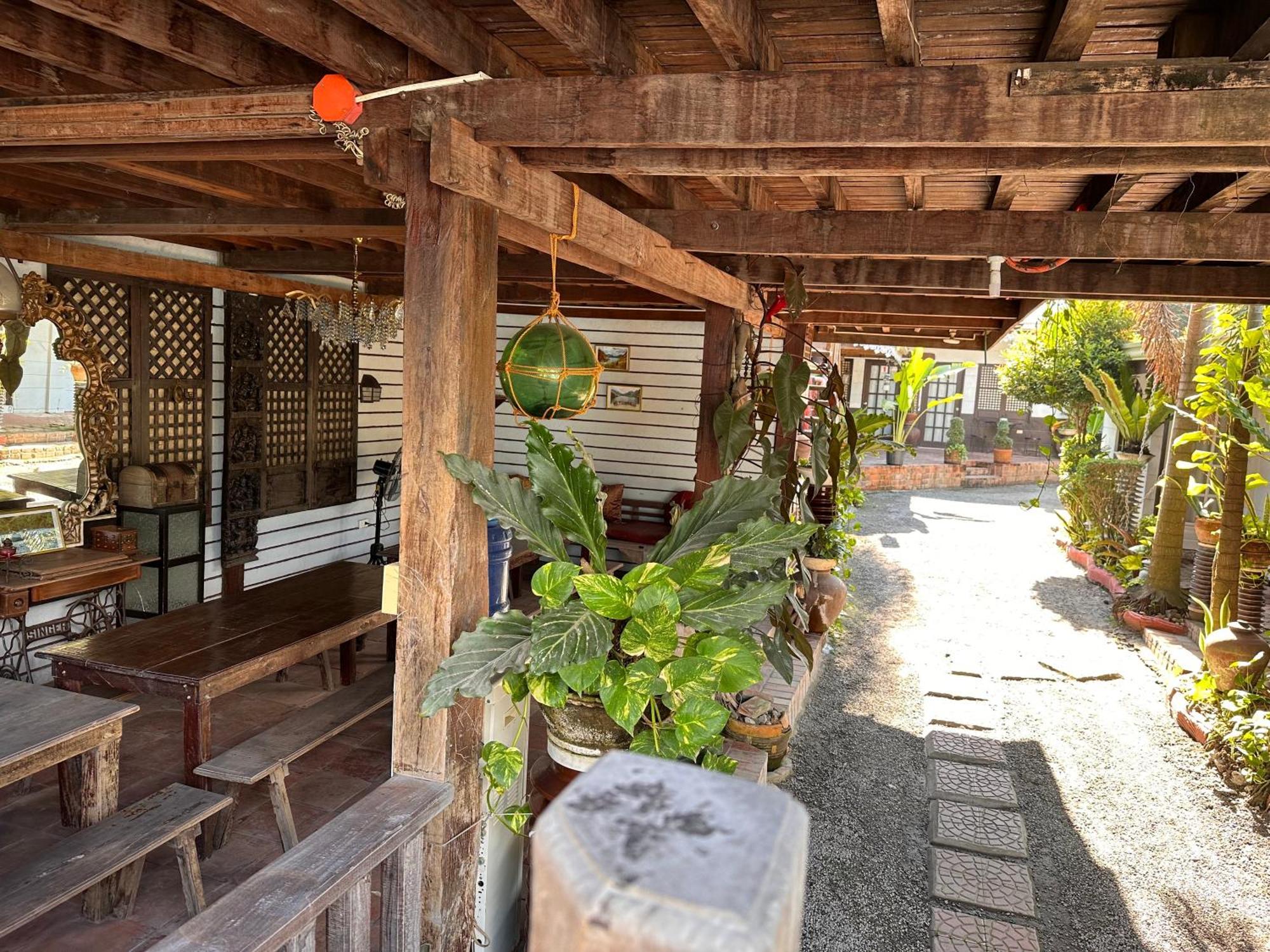 Mount Pinatubo Base Camp At Casa Hermogina Santa Juliana Exterior foto